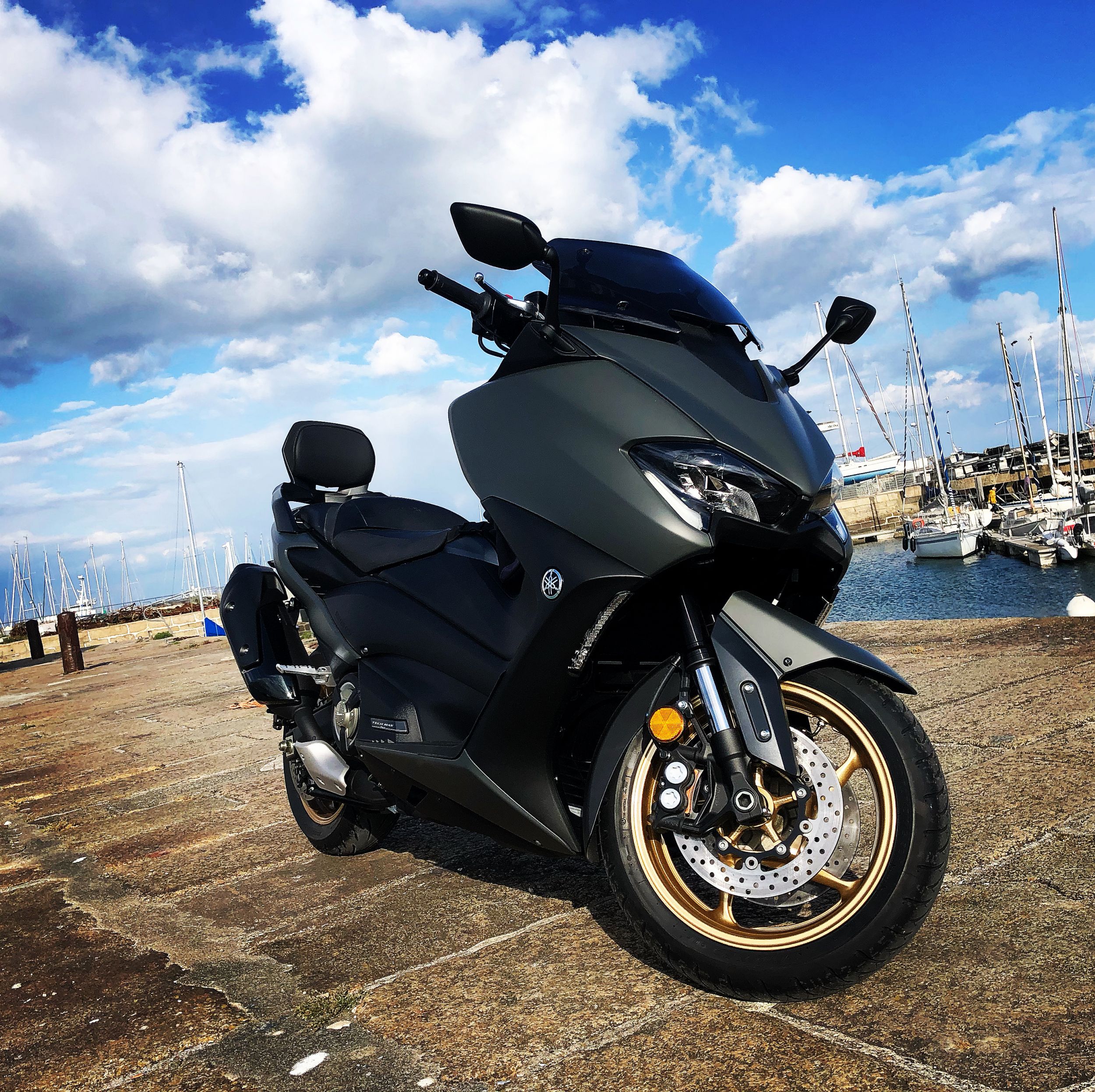 moto taxi t-max yamaha port haliguen quiberon
